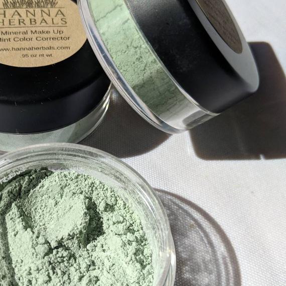 Mint Color Corrector - pigment foundation -